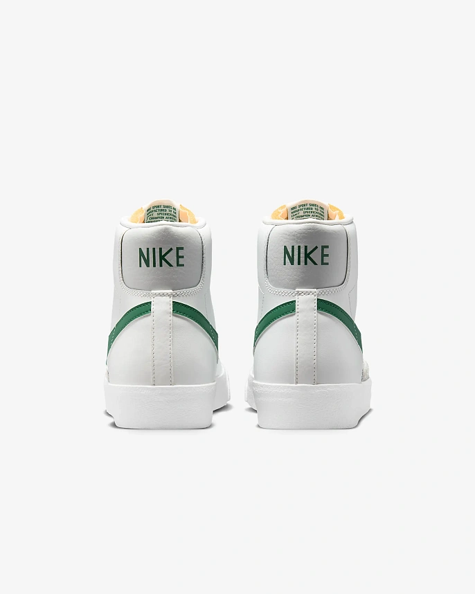 Кроссовки Nike Blazer Mid '77 Vintage Summit White/Photon Dust/White/Malachite