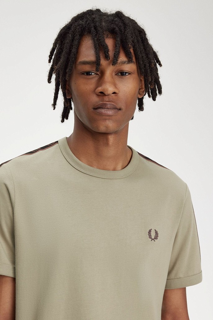 Футболка Fred Perry Contrast Tape Ringer T-Shirt