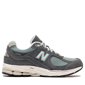 Кроссовки New Balance 2002R M2002RFB